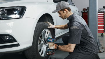 Bosch Akülü Somun Sıkma Makinesi GDS 18V-400 (Aküsüz) - 06019K0021