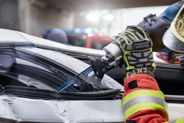 Bosch Panter Testere Bıçağı Endurance For Vehicle Rescue S 957 CHM 150 mm (10 Adet) - 2608653131