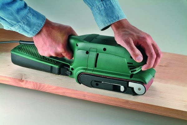Bosch Titreşimli Zımpara Kağıdı 8 Delik 93x230 mm 80 Kum (10 Adet) - 2609256A96
