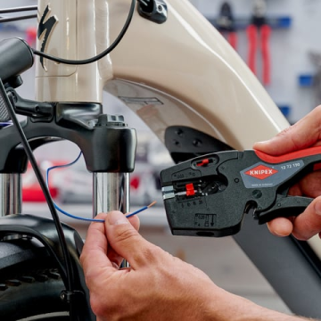Knipex Yüksük Sıkma Özellikli Kablo Sıyırma Aleti (12 72 190)