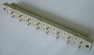 Assmann D Tıp 16 Pın Dısı 4 Amp. Kısa (A 16-D2-Iıı/Lp)
