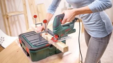 Bosch Dekupaj Testere Makinesi PST 700 + S-System Box Set - 06033A0005