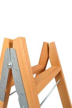 Buse A Tipi Geniş Basamaklı Ahşap Merdiven 3 Basamaklı (110 Cm)
