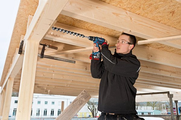 Bosch Gsr 18-2-Lı Plus Akülü Delme Vidalama Makinesi(2 X 2,0 Ah Li-İyon Akü) - 06019E6120