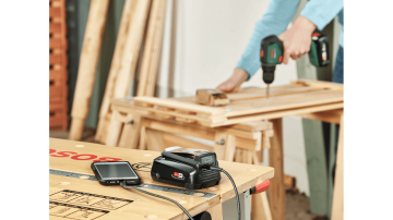 Bosch Şarj Cihazı UniversalUSB 18V-45 - 1600A02WS1