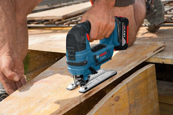 Bosch Gst 18 V-Lı B Akülü Dekupaj Testere - 06015A6102