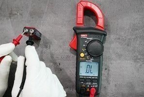 UNI-T UT200B+ Dijital Kelepçe Pensampermetre