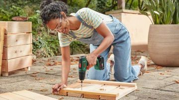 Bosch Akülü Vidalama Makinesi EasyDrill 18V-40 (2 x 2,0 Ah Akü) - 06039D8005