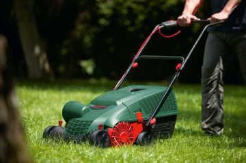 Bosch Çim Havalandırma Makinesi UniversalRake 900 - 060088A001